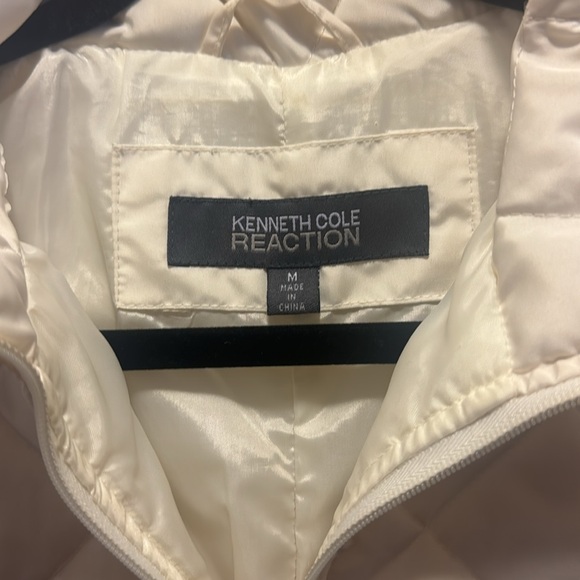 Kenneth Cole Reaction White Puffer Jacket Women’s Size Medium - Picture 2 of 3